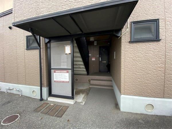 ジーライズ飾磨プランレーヌ A棟 エントランス