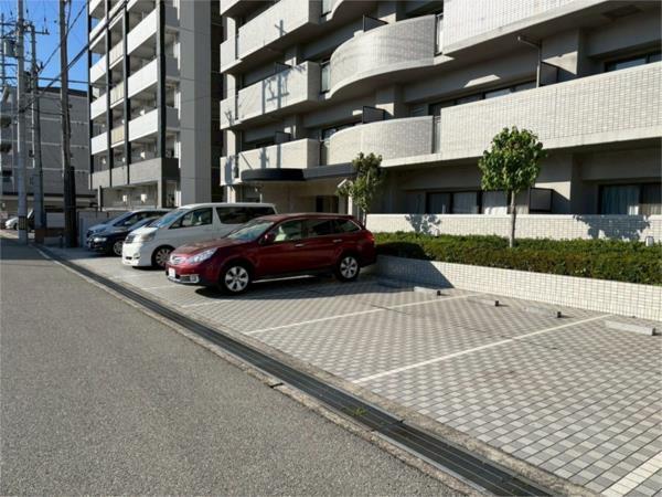 エンブレイス姫路市役所南 駐車場