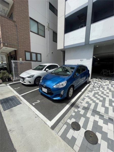 クレストタップ神戸湊町ブラン 駐車場
