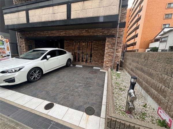アスヴェル神戸ハーバーサイド 駐車場