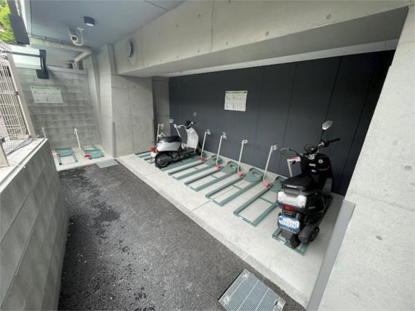 アプリーレ神戸元町 エントランス