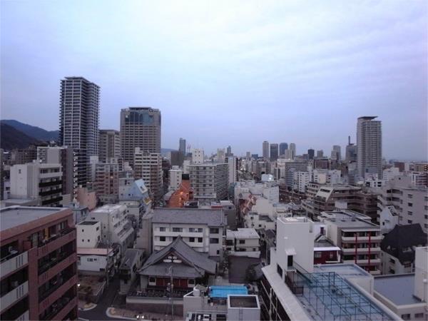 レジュールアッシュ神戸元町 眺望