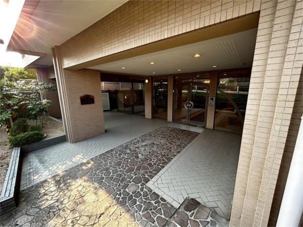 メゾン三田赤坂 エントランス
