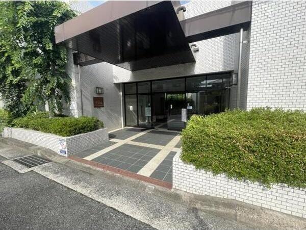イトーピア甲陽園 エントランス