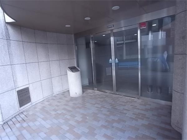 エスペラール神戸 エントランス
