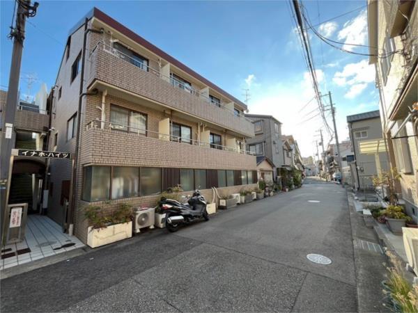 イナホハイツ 外観