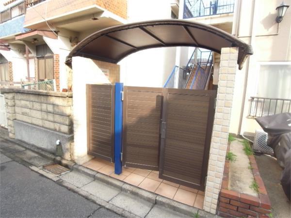 サニーパレス五色山 エントランス