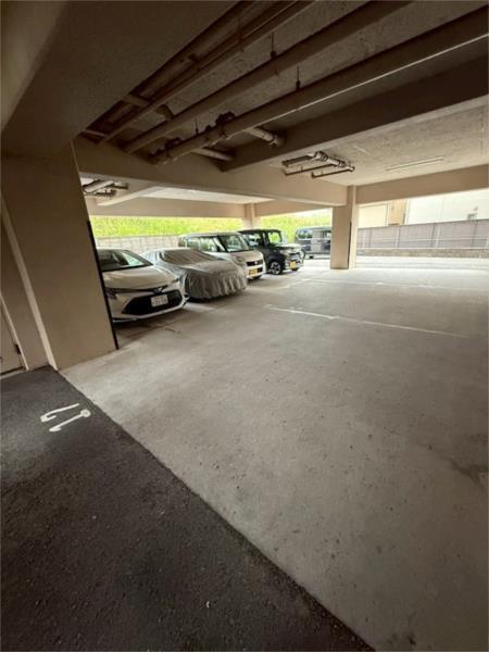 ベルトピア西明石7 駐車場