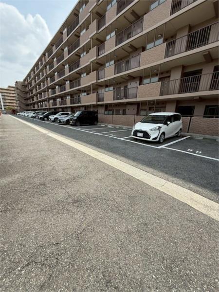 フェルティプラザ垂水・丘の街 駐車場