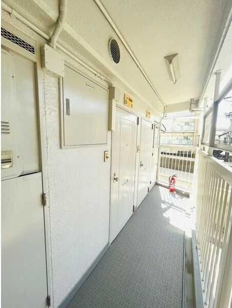深江本町マンション ロビー