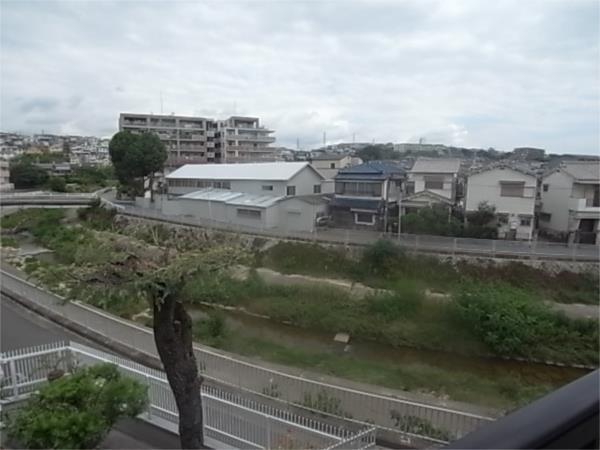 西舞子グリーンハウス エントランス