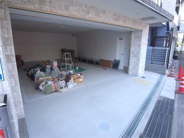 ラ・フォンテ春日野 駐車場
