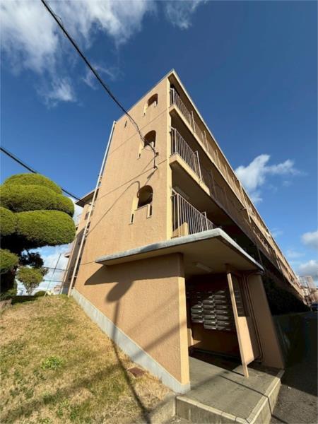 ハイツ東朝霧1号棟 エントランス
