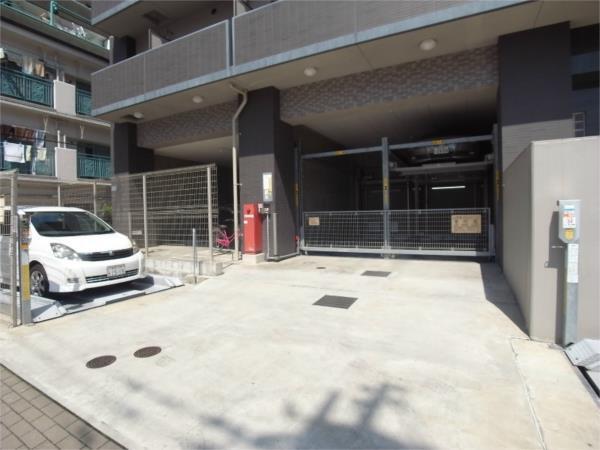エスリード神戸三宮ノースゲート 駐車場