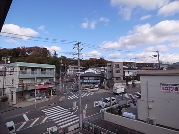 グランエスト 駐車場