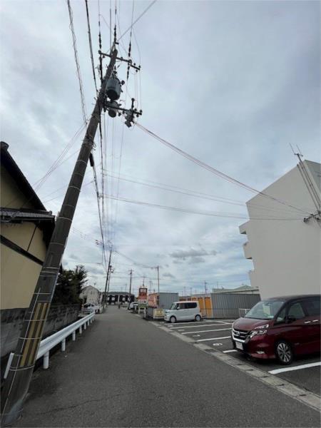 ライフタウン 駐車場
