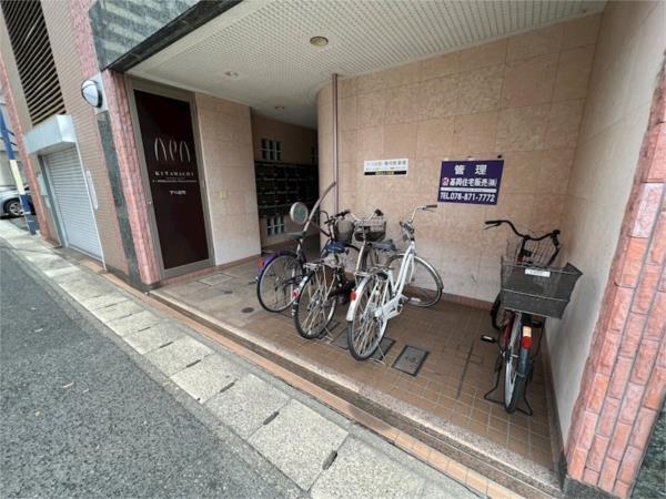 アパ北町 駐車場