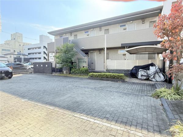 レトアＦＣ 駐車場
