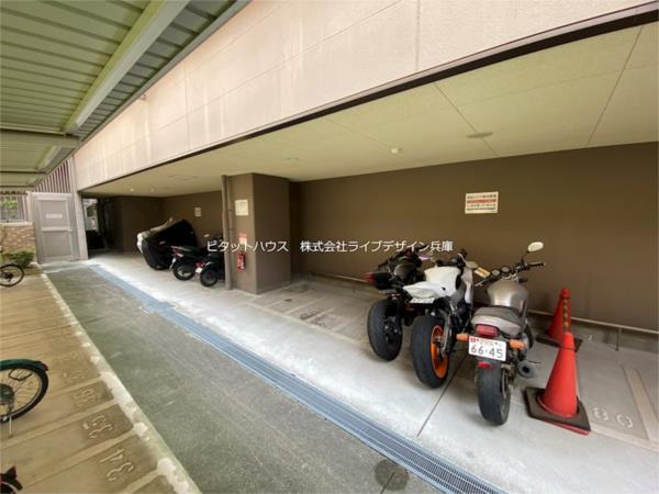 CITY SPIRE新神戸 エントランス