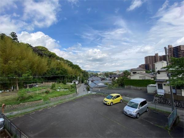ラヴェール北五葉 駐車場