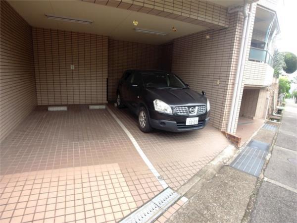 サンヴェール青谷 駐車場