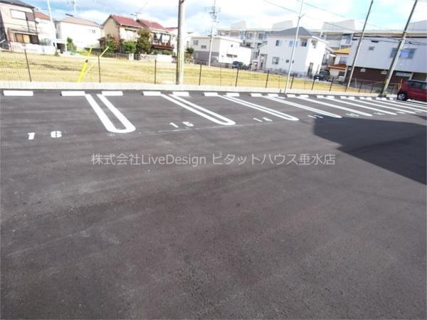 モアレ　オークラ 駐車場