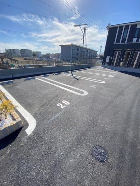 アベニールのざと 駐車場