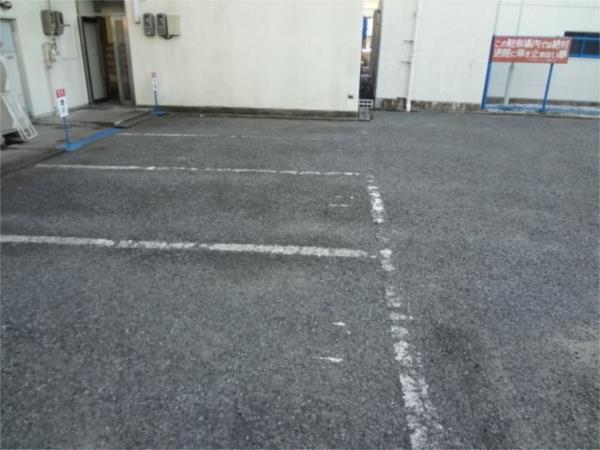 東雲ロイヤルハイツ 駐車場