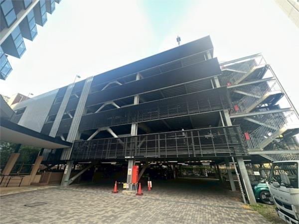 アーバンライフ神戸三宮ザ・タワー 駐車場