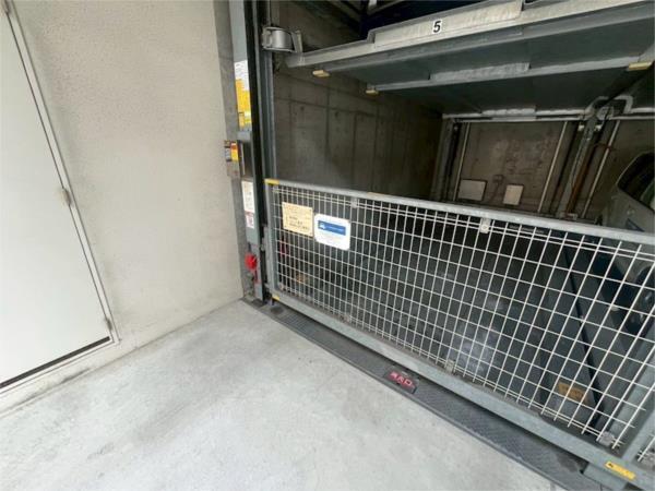 ヘスティア神戸 駐車場