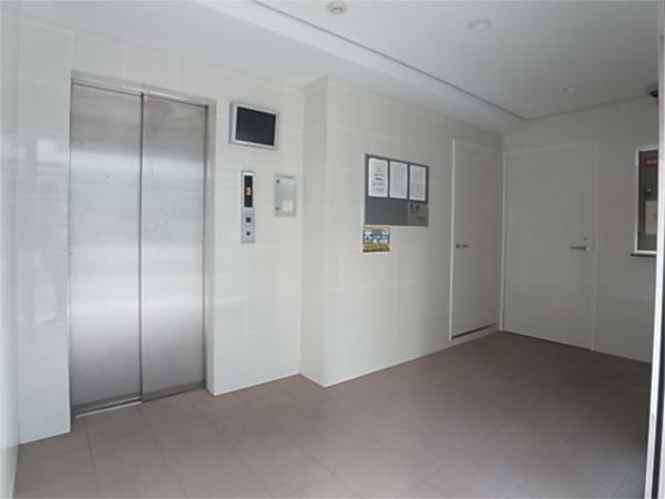 SDグランツ神戸西元町 ロビー
