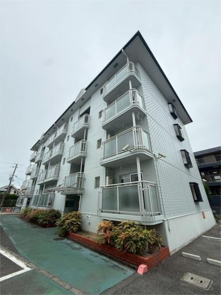 メゾン大津和 エントランス