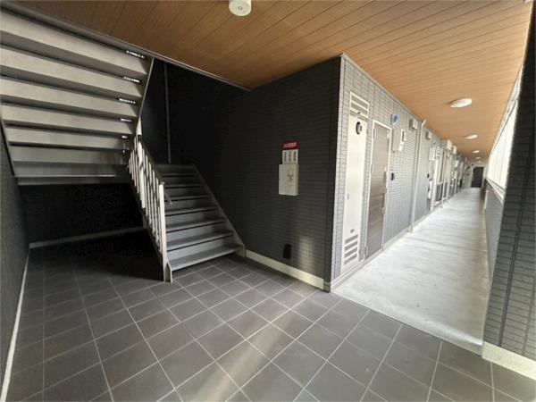 明石市大久保町福田アパート エントランス