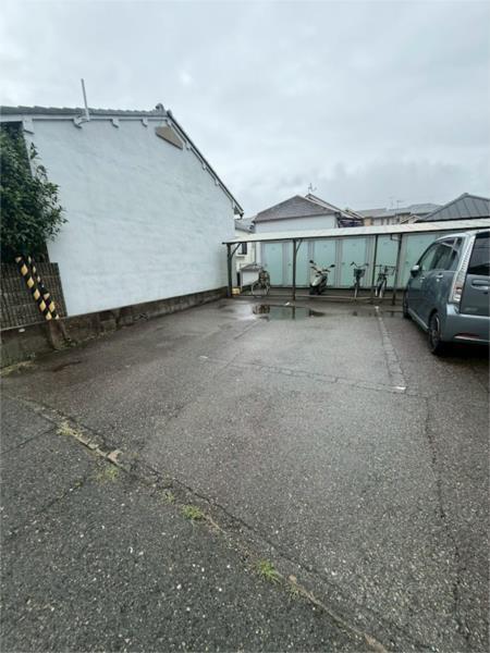 明不マンション太寺 駐車場