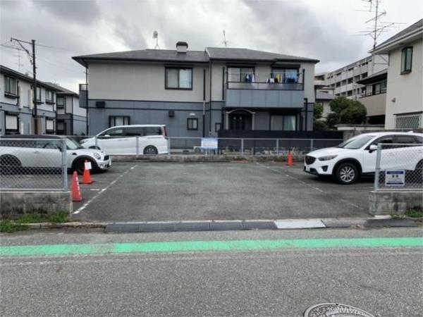 シェモア大畑III 駐車場