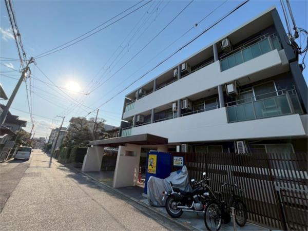 レジーナ西宮北口 外観