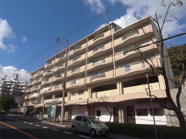 グリーンハイツ諏訪山 外観