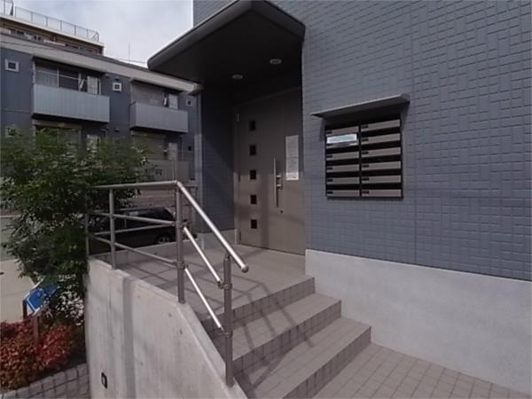 ブルーメゾンII エントランス