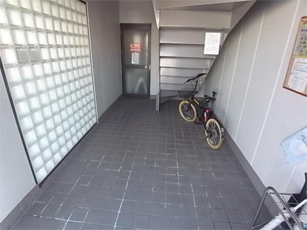 ニューサンハイツ エントランス