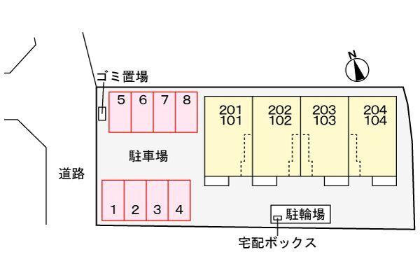 ラ　ヴィヴァーチェ 駐車場