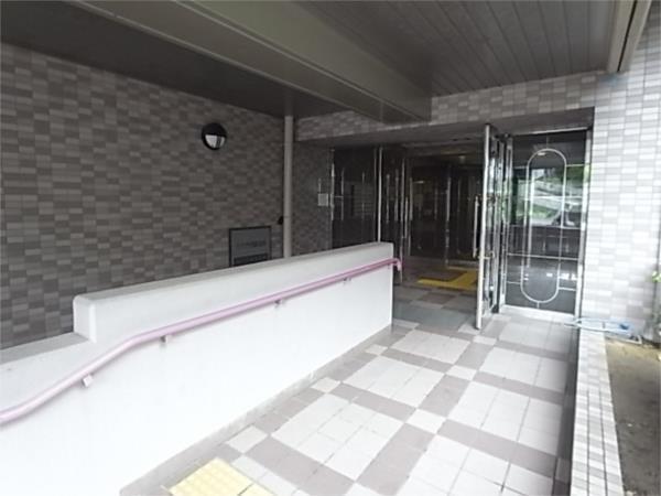 サンワプラザ須磨山の手 エントランス