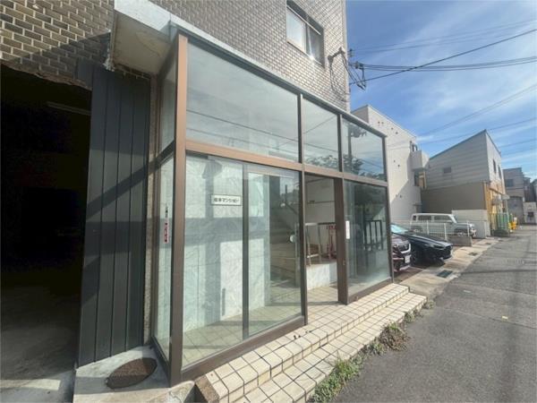松本マンション エントランス