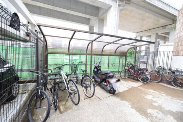 ドール魚崎 駐車場
