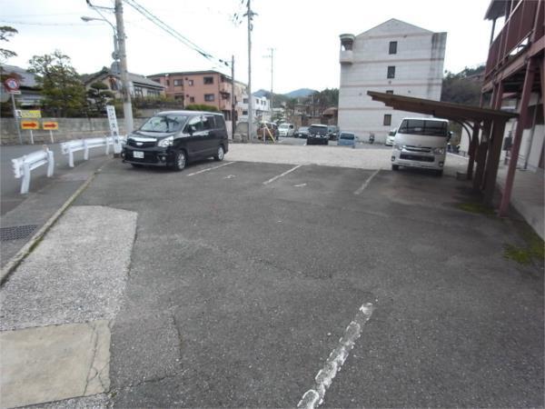 佐伯文化 駐車場