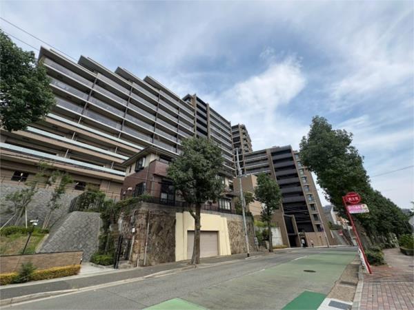 ジオ神戸中山手通 外観