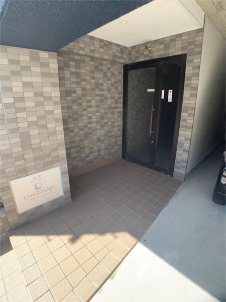 サンシャイン中道 エントランス