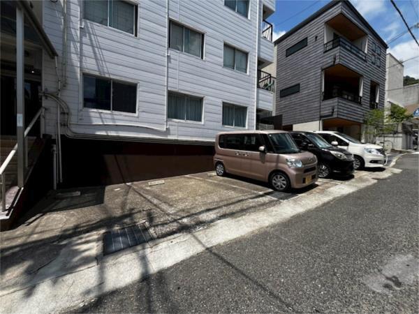 第二永光マンション 駐車場