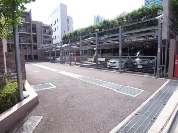 ライオンズ新神戸山の手レジデンス 駐車場
