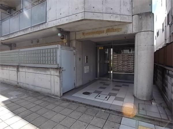 ロマネスク御影 エントランス