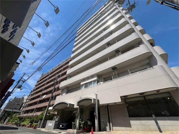 ロイヤルヴィレッジ 外観